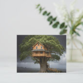 Carte Postale Maison d'arbre ronde (Debout devant)