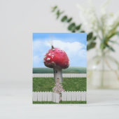 Carte Postale Maison de champignons (Debout devant)