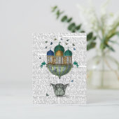 Carte Postale Maison des papillons (Debout devant)