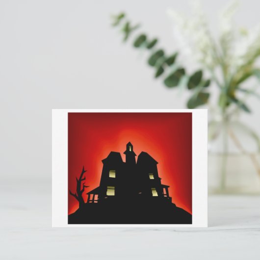 Carte Postale Maison hantée déplaisante (Debout devant)