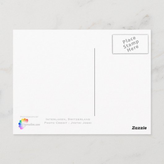 Carte Postale Maison suisse avec drapeau (Dos)