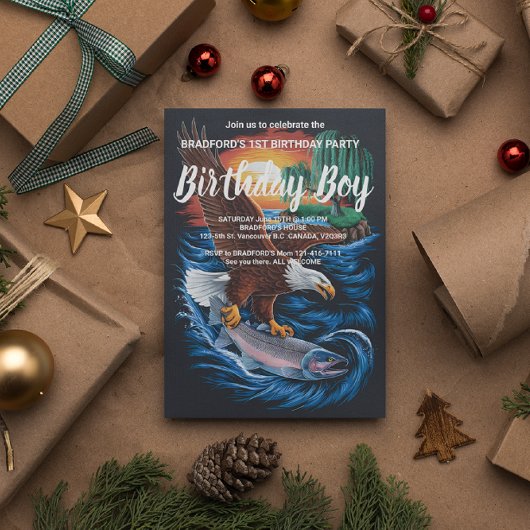 Carte Postale Majesté en vol : l'aigle s'envole au-dessus du poi