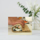 Carte Postale Making sushi (Debout devant)