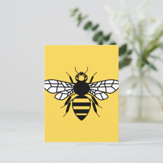Carte Postale Manchester Bee (Debout devant)