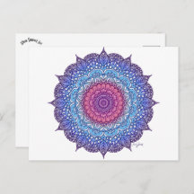 Mandala de feuille de fleur violette