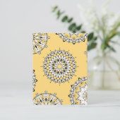 Carte postale Mandalas 1 jaune (Debout devant)