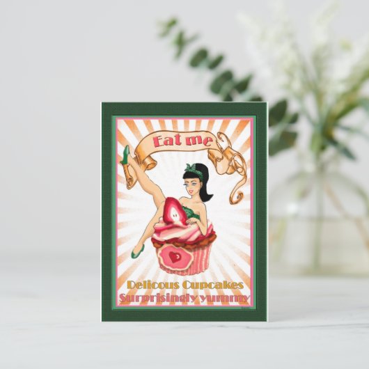 Carte Postale Mange-moi (Debout devant)