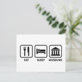 Carte Postale Mangez les musées du sommeil (Debout devant)