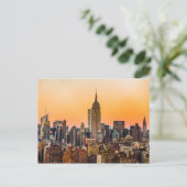 CARTE POSTALE MANHATTAN SKYLINE À SUNSET, NEW YORK, USA (Debout devant)