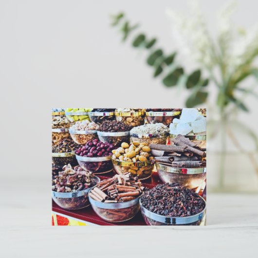 Carte Postale Marché aux épices de Dubaï (Debout devant)