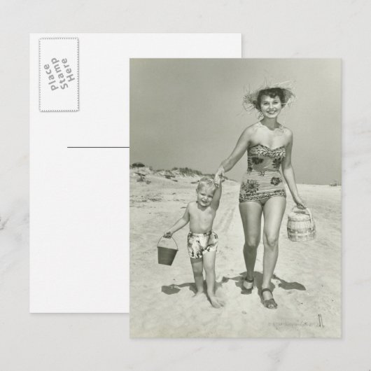 Carte Postale Marche de mère et de fils (Devant / Derrière)