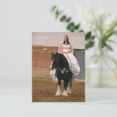 Carte Postale Mariée sur un cheval de chambre (Debout devant)