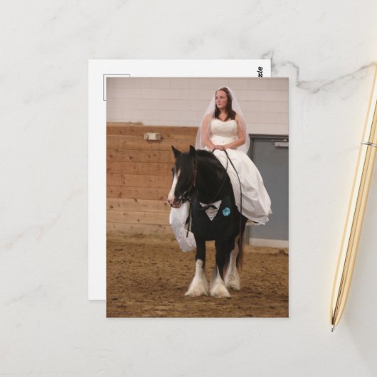 Carte Postale Mariée sur un cheval de chambre (Devant/Arrière en situation)