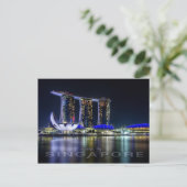 Carte Postale Marina Bay, Singapour la nuit (Debout devant)