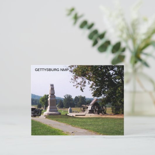 CARTE POSTALE MARQUE D'EAU ÉLEVÉE (Debout devant)