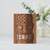 Carte Postale Masque Tiki en bois (Debout devant)