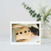 Carte Postale Massage en pierre (Debout devant)