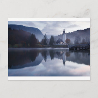 Carte Postale Matin au lac Bohinj en Slovénie