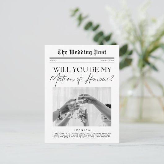Carte Postale Matron of Honor Proposition, UK Custom Newspaper (Debout devant)