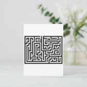 Carte Postale Maze (Debout devant)