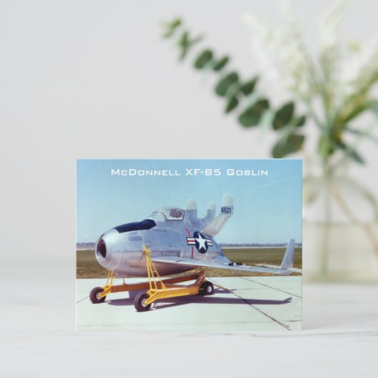 Carte postale McDonnell XF-85 Goblin (Debout devant)