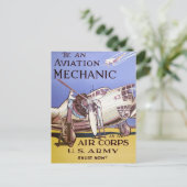 Carte Postale Mécanicien d'aviation (Debout devant)