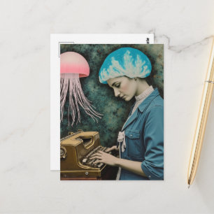 Carte Postale Méduse et femme surréaliste à la machine à écrire