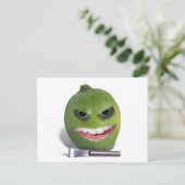 Carte Postale Méfiez-vous du citron avec un zesteur (Debout devant)