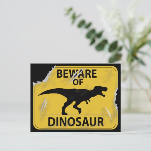 Carte Postale Méfiez-vous du Dinosaur (endommagé) (Debout devant)