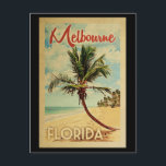 Carte Postale Melbourne Palm Tree Vintage voyage<br><div class="desc">Un imprimé d'art moderne Melbourne Florida,  d'époque rétro,  dans un style d'affiche de voyage. Il dispose d'un palmier incurvé sur une plage de sable avec l'océan sous un ciel bleu nuageux.</div>