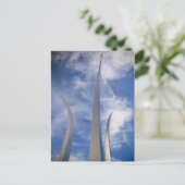 Carte Postale Mémorial de la Force aérienne (Debout devant)