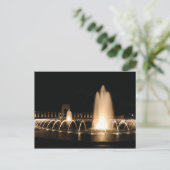 Carte Postale Mémorial de la Seconde Guerre mondiale (Debout devant)