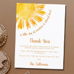 Carte Postale Merci Baby shower solaire<br><div class="desc">Ce carte de remerciements de baby shower comporte le texte "Un petit rayon de soleil est presque ici !" avec un soleil d'aquarelle jaune. Parfait pour un baby shower sans distinction de genre. Facile à personnaliser. Utilisez l'outil de conception pour modifier la taille, le style ou la couleur du texte....</div>