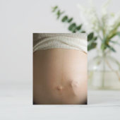 Carte Postale Merci, Baby showers cadeaux (Debout devant)