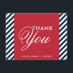 Carte postale Merci Bleu Rouge Bleu Nautique<br><div class="desc">Rouge Blanc Bleu Bleu Bleu Bleu Merci Postcard Moderne rouge,  blanc et bleu merci carte postale. Il a un blanc et bleu diagonale rayures motif arrière - plan et un cadre rouge. Il conviendra parfaitement aux soirées nautiques et océaniques.</div>