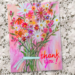 Carte Postale Merci coloré de bouquet de marguerite<br><div class="desc">Customisez cette carte avec un nom spécial et votre propre texte au dos ! Consultez mon magasin pour en savoir plus !</div>