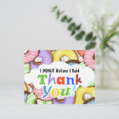 Carte Postale Merci de beignes colorés amusants (Debout devant)