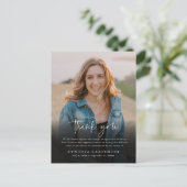 Carte Postale Merci photo du mémorial funéraire moderne (Debout devant)