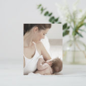 Carte Postale Mère allaitant bébé 2 (Debout devant)