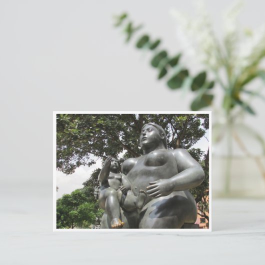 Carte Postale mère botero (Debout devant)