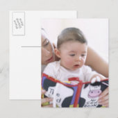 Carte Postale Mère lisant à bébé garçon. Visages d'une mère (Devant / Derrière)