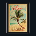 Carte Postale Miami Florida Palm Tree Beach Vintage voyage<br><div class="desc">Design Miami Florida de style Vintage voyage avec un palmier sur la plage avec océan et ciel.</div>