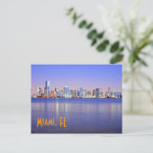 Carte Postale Miami, la Magic City à l'aube. (Debout devant)