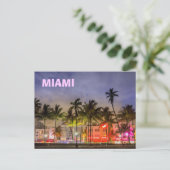 CARTE POSTALE MIAMI SKYLINE (Debout devant)