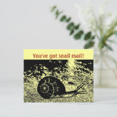 Carte Postale Mignonne, tu as du courrier d'escargot ! (Debout devant)