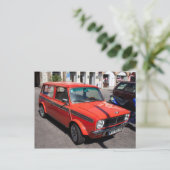 Carte Postale Mini Cooper Clubman (Debout devant)