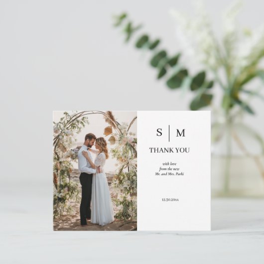 Carte Postale Minimal et chic | Mariage photo Merci (Debout devant)
