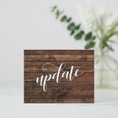 Carte Postale Mise à jour de l'avis de report de mariage Rustic  (Debout devant)