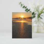 Carte postale Misty Lake Sunrise (Debout devant)