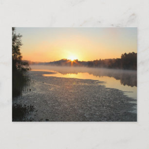 Carte postale Misty Lake Sunrise